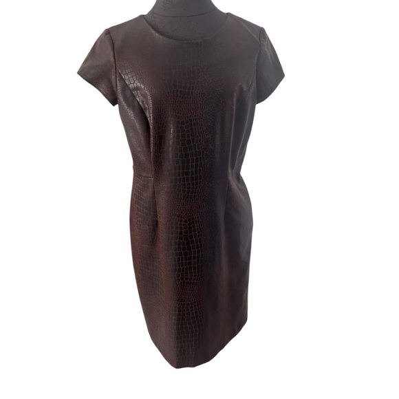 Chicos Brown Faux Leather Snakeskin Short Sleeve Sheath Dress Womens - Picture 1 of 8